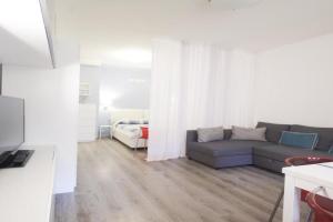 La Dimora di Lella Apartments, Aci Castello