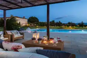 Villa Hugo, Understated Luxury 5 Bedrooms Villa, Lucca