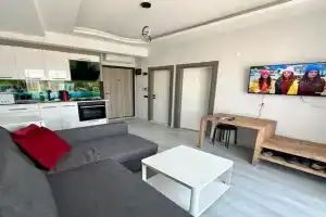 Denize kolay ulaşım lüks ev Apartments, Antalya