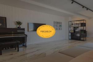 Wanderlust Experience Zenith Rooftop Apartments, Bitonto