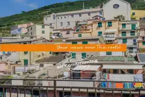 La Maison de la Mer with Terrace and AC Apartments, Vernazza