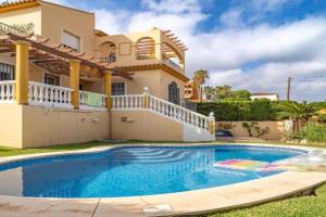 Amazing Home In Guest house, Rincon de la Victoria