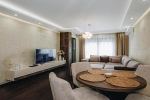 DUGA CENTAR lux Apartments, Kraguyevats