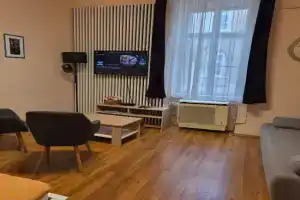 Gála Apartman Cozy Stay in City Center, Gyor