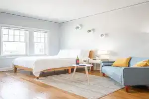 VIBES ON MAIN - Modern Chic Studio in Downtown, Peoria