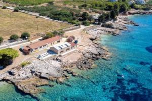 Seaside holiday house, Hvar - 23508, Zavala