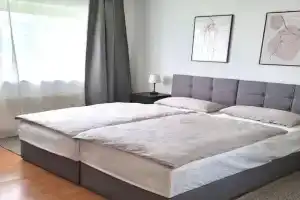 LIME HOMES Balkon, Küche, Messe, Marienburg Apartments, Sarstedt