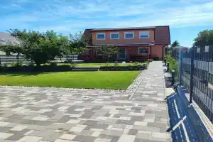 R&R Vendégház Guest house, Balatonkenese