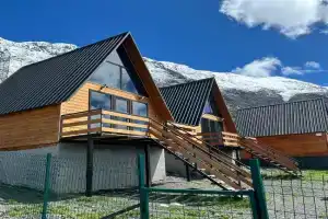 A and B Cottages, Kazbegi