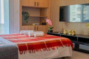Beautiful One Bedroom Apartment, 186 Meters to Beach, Central Location Next to Cafes & Bars, Limassol