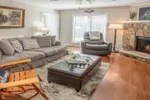 Brook Haven Condo - Downtown Ground Floor Fully Stocked with 2 King Beds Apartments, Blowing Rock
