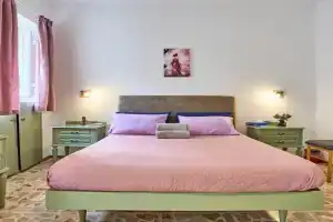 Ta' Nena Apartment in Floriana, 10 minutes away from Valletta, Pieta