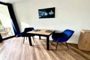 Chices Service Apartment naheer Uni Klinik und Technologiepark mit Loggia und kostenlosem Parkplatz, Homburg