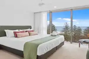 Luxury Ocean View Burleigh Apartment, Gold Coast