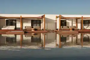 Laguna Coast Resort, Small Luxury Hotels of the World, Stelida