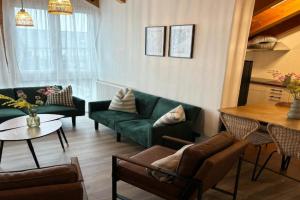 Visit -Glasstube Apartments, Oberhof