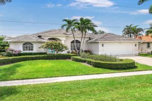 W exposure waterfront home with pool and dock Guest house, Marco