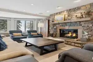 McCoy Peak 303 by East West Hospitality Apartments, Beaver Creek