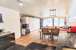 Apartment Verbena-2 by Interhome, Davos