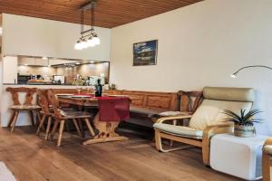 Apartment Verbena-3 by Interhome, Davos