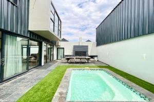 Northern Valleys Family Condo Apartments, Windhoek