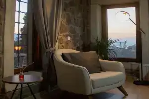 Stone Studio with Beautiful View in heart of İzmir, Izmir