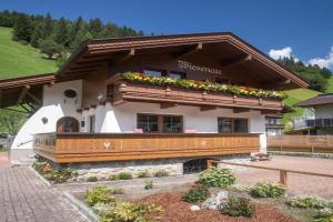 Wiesenau, Guest house, Tux