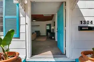 Picturesque Bungalow in Guest house, Savannah