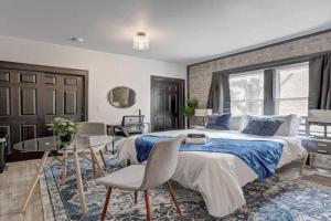 Stunning Studio McKinley Beach - BradySt Lower East, Milwaukee