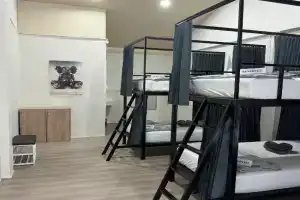 Lingling Hostel, Haad Rin
