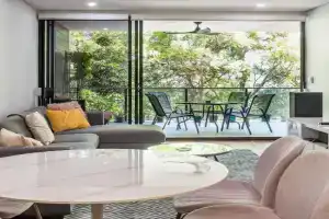 Stones Corner Vista Stay Apartments, Brisbane