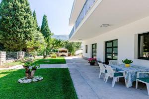 Apartments Garden - One-Bedroom Apartment with Terrace 2 Adults, Cavtat