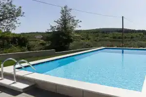 Villa Harmonia with patio and shared pool, Cilipi