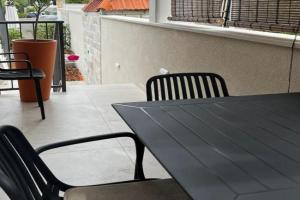 Apartments Natasa- One Bedroom Apartment with Terrace A2 - ST, Supetar