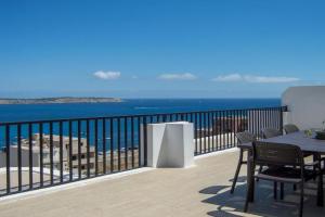 Penthouse Ghadira with amazing views! by Homely, Mellieha