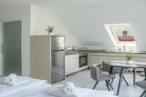 LOTUS Apartman Veszprém, Veszprem