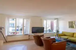 Centre, 20 minutes train to Amsterdam Apartments, Hilversum