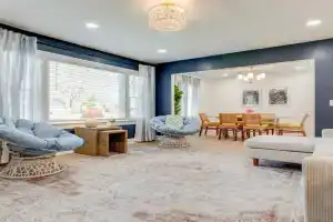 Professionally Designed 4BD Central location Guest house, Murfreesboro