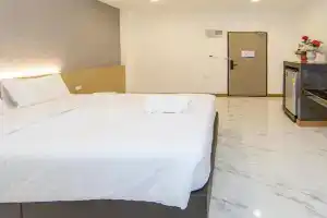 One Hotel, Sakon Nakhon