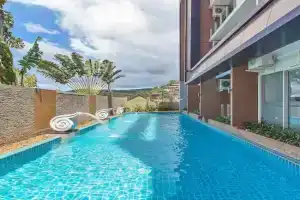 Cosy 1 bedroom Chic condo, Karon