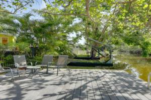 Waterfront Studio Less Than 1 Mi to Downtown!, Bradenton