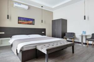 Apart-hotel -911 Mikhailovsky, Kiev