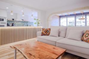 Esencia del Arenal Apartment by Rock Rentals, Javea