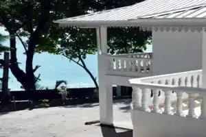 Glacis beach villa, Glacis