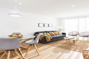 Home2Book Spacious & Modern Escape in Santa Cruz Apartments, La Laguna