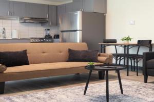 Maria Mayo Apartments, Rochester