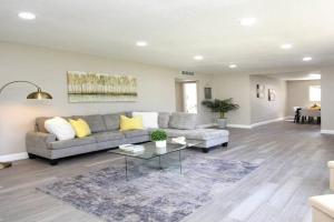 Entire House in Old Fig Garden, Fresno