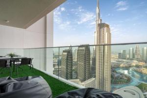 Casa Nomad - Full Burj Khalifa & Fountain View at Luxury 4 Bed, Dubai