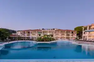 Porto Iliessa Hotel, Argasi