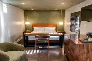 Self Check-In Boutique Hotel - Quartier latin - Room 103, Montreal